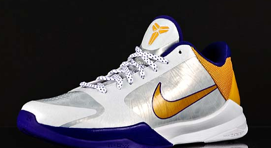 kobe shoes early 2000s