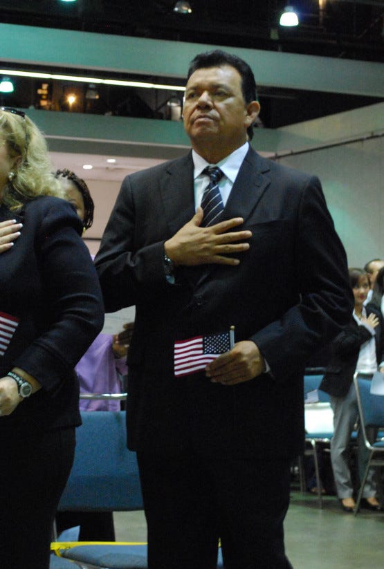 As American as Fernando: Valenzuela becomes U.S. citizen, by Yvonne  Carrasco