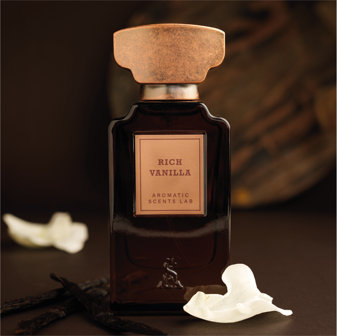Unlocking the Allure: The World of Vanilla Perfume, by Ahmed Elneil, Oct,  2023