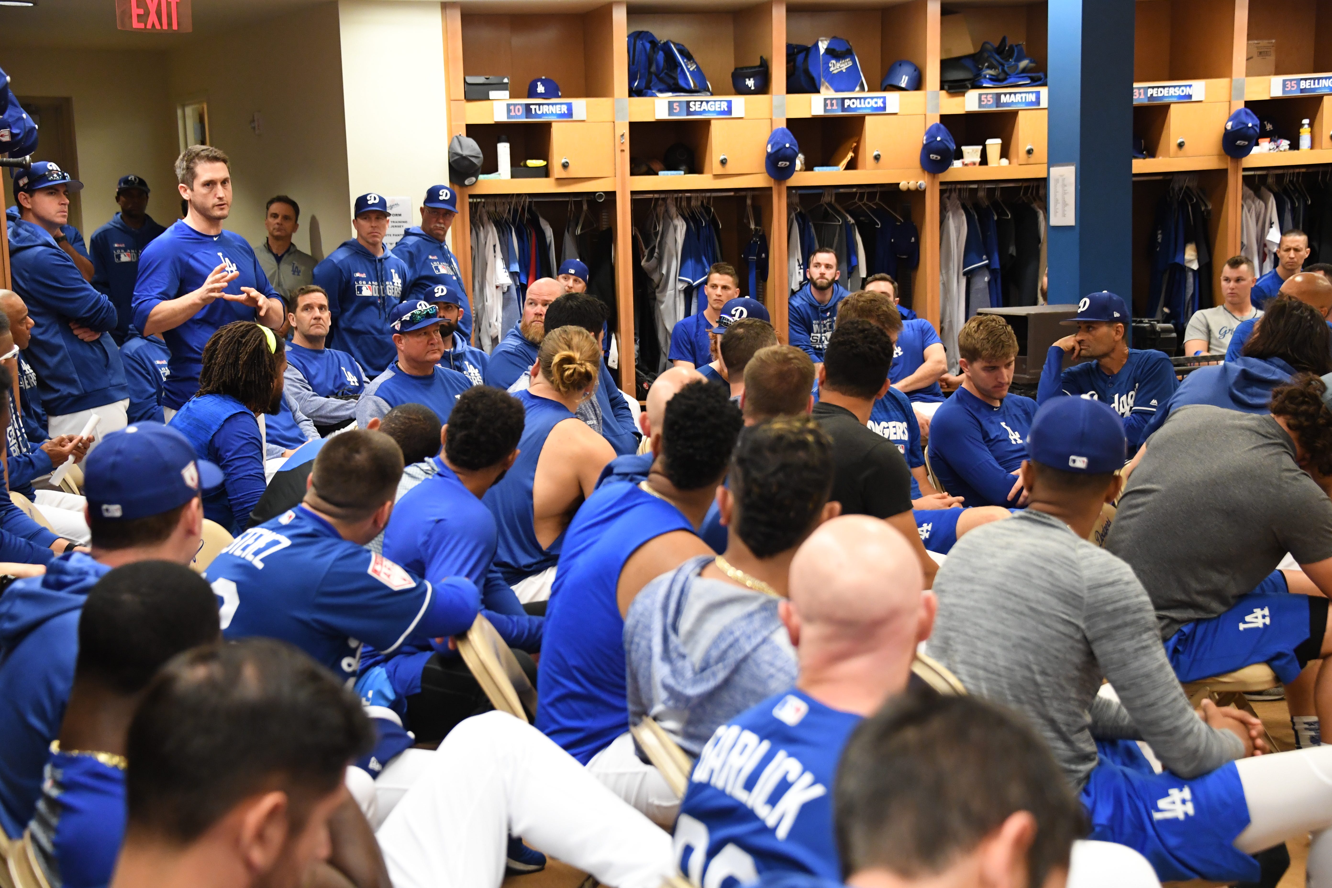 How chemistry, culture and a welcoming clubhouse helped the Dodgers make  history, by Rowan Kavner