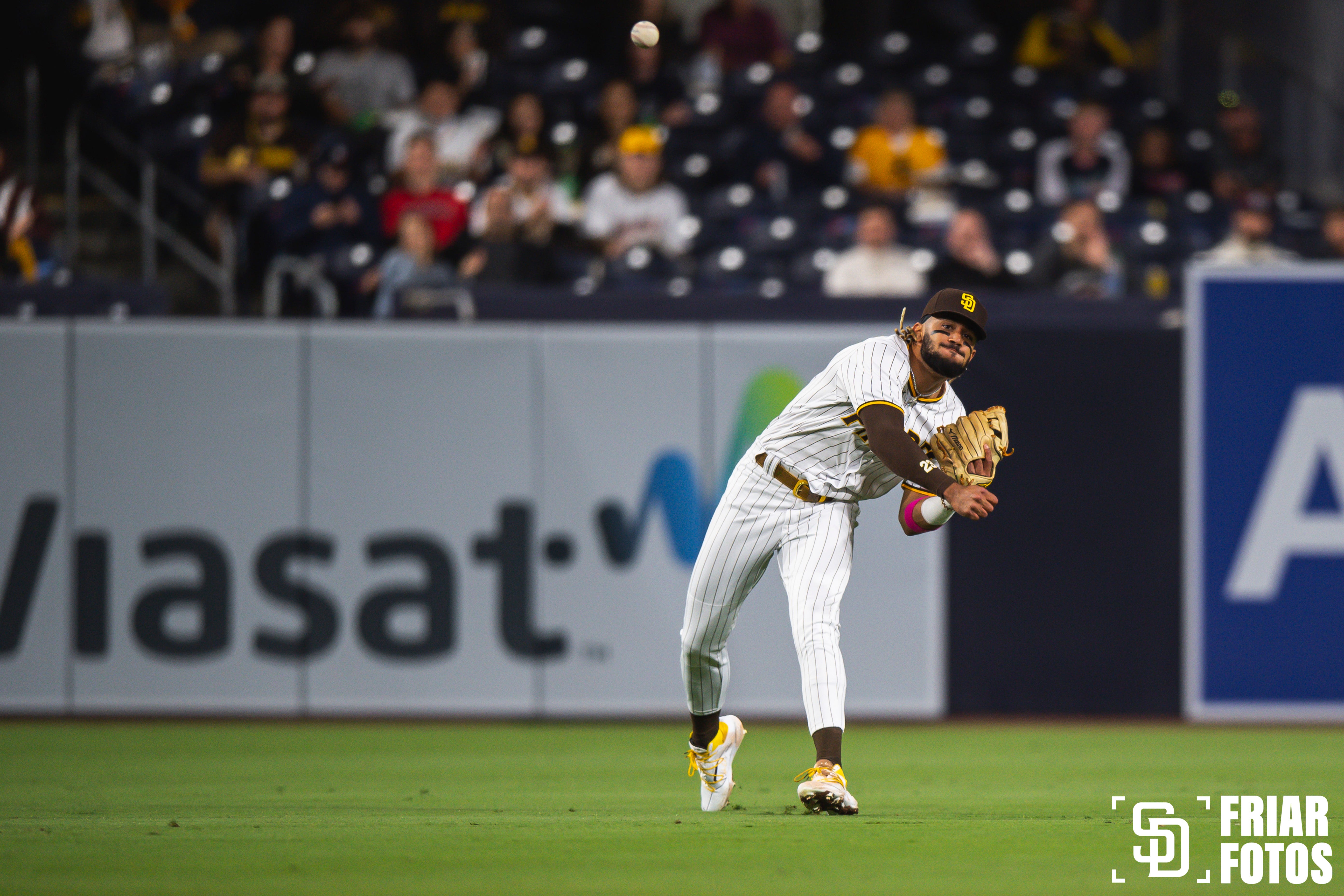 Friar Fotos: Padres Sweep Mariners - FriarWire