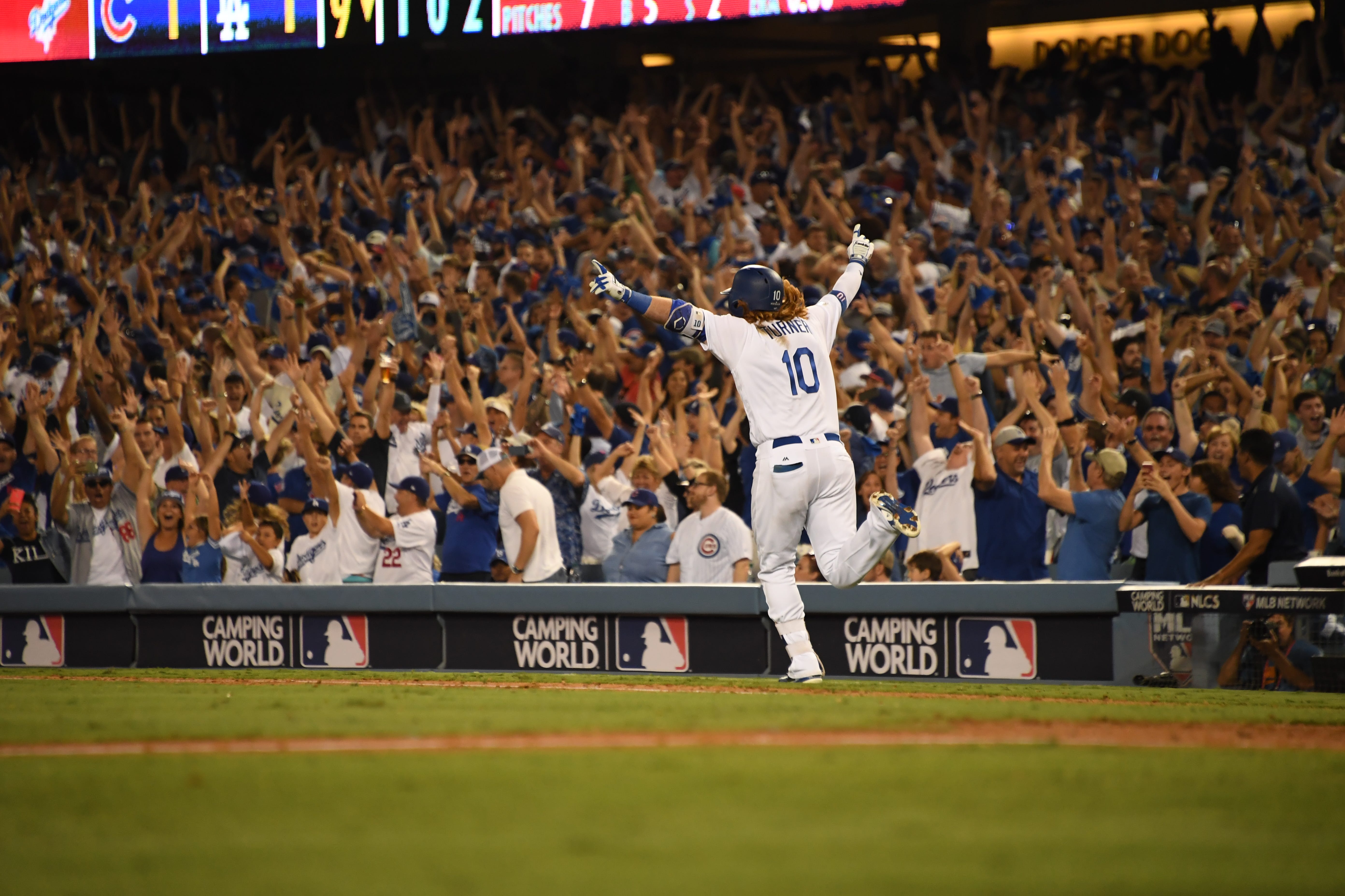 MLB playoffs: Justin Turner plays postseason hero in Game 2 of NLCS