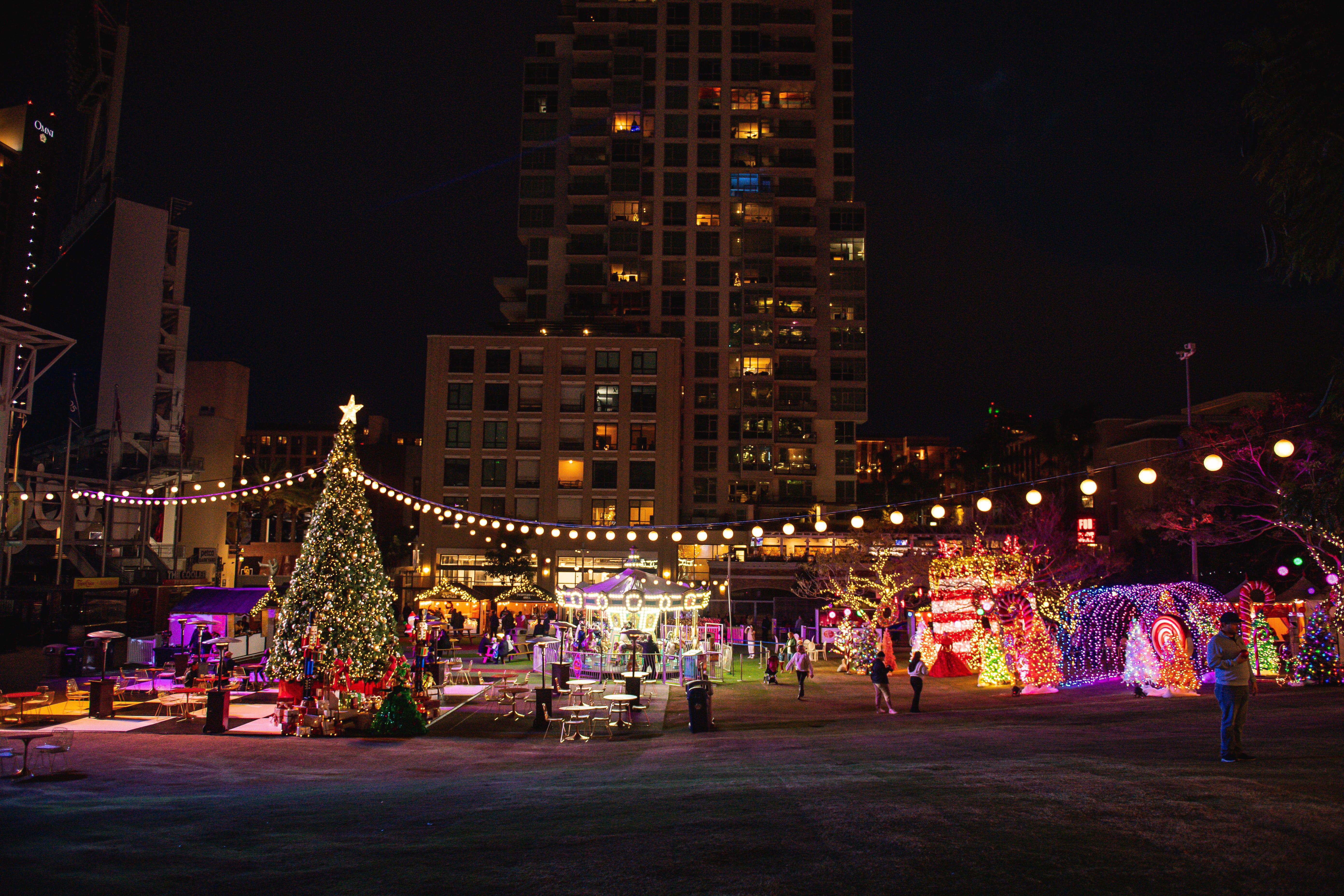 The Holiday Market at Petco Park