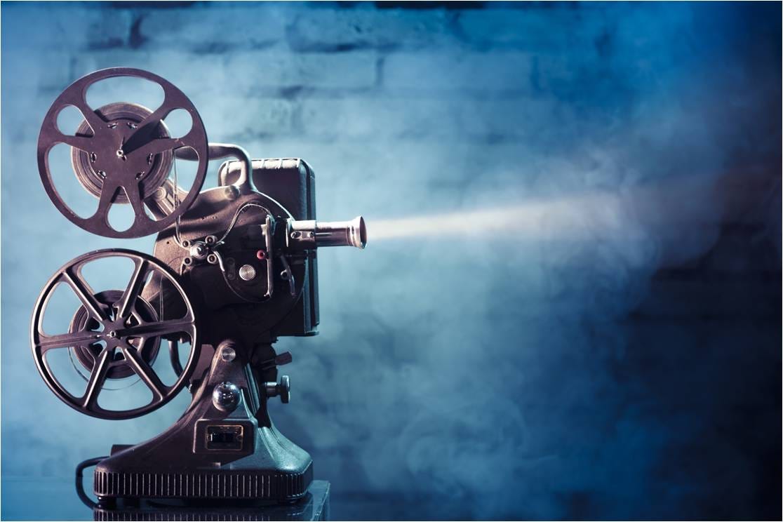 sonido Predecir Grado Celsius Distintas formas de ver el cine. A principios de este curso… | by Carlos  Matesanz | Medium