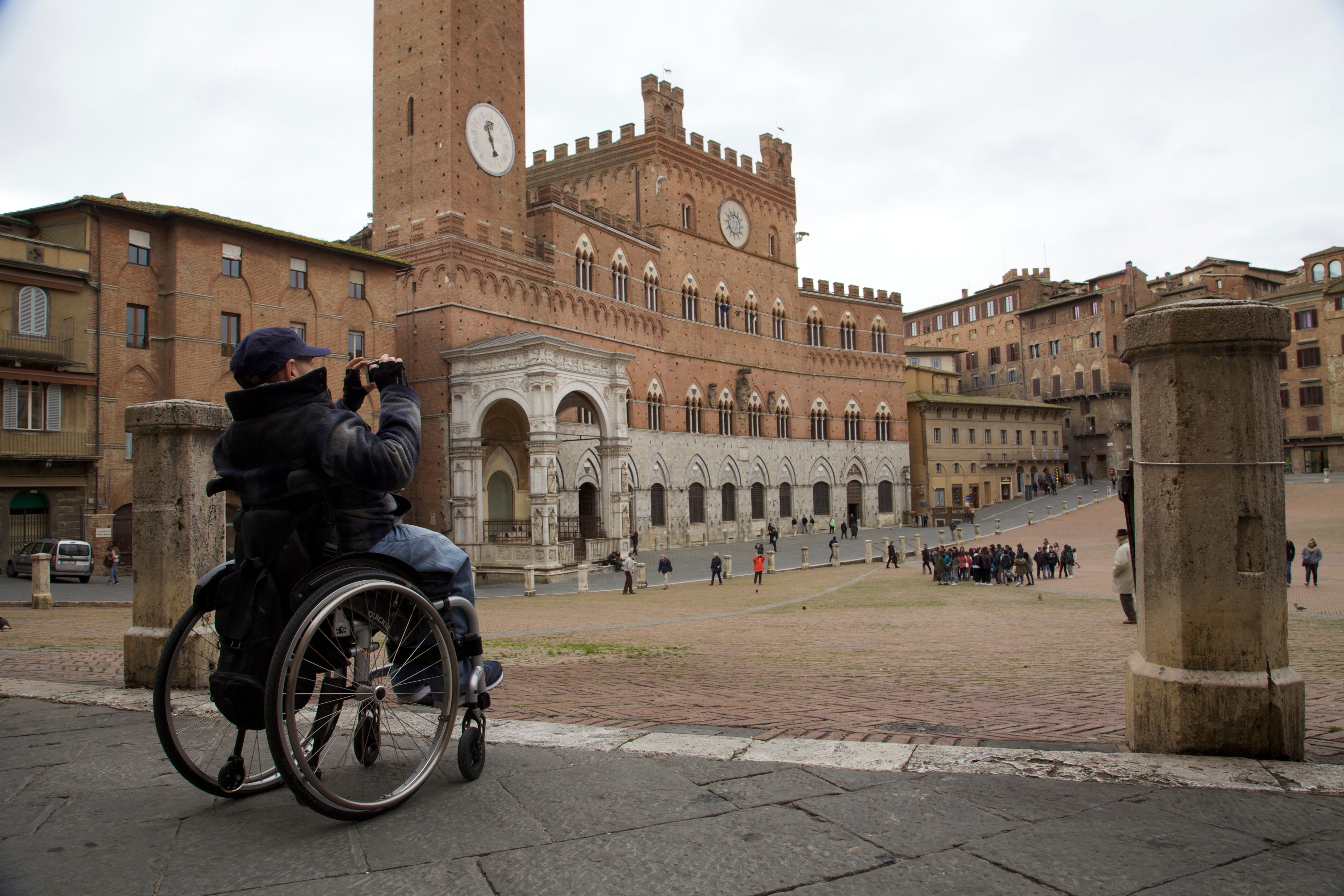 Blogger in viaggio per un'Italia senza barriere | by AISM onlus | Medium