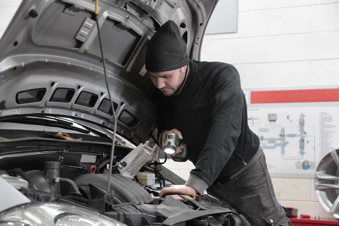 I Discovered an Unforgettable Lesson About Entrepreneurship From the Mechanic Altering My Automobile’s Battery | by Aaron Dinin, PhD | Oct, 2023