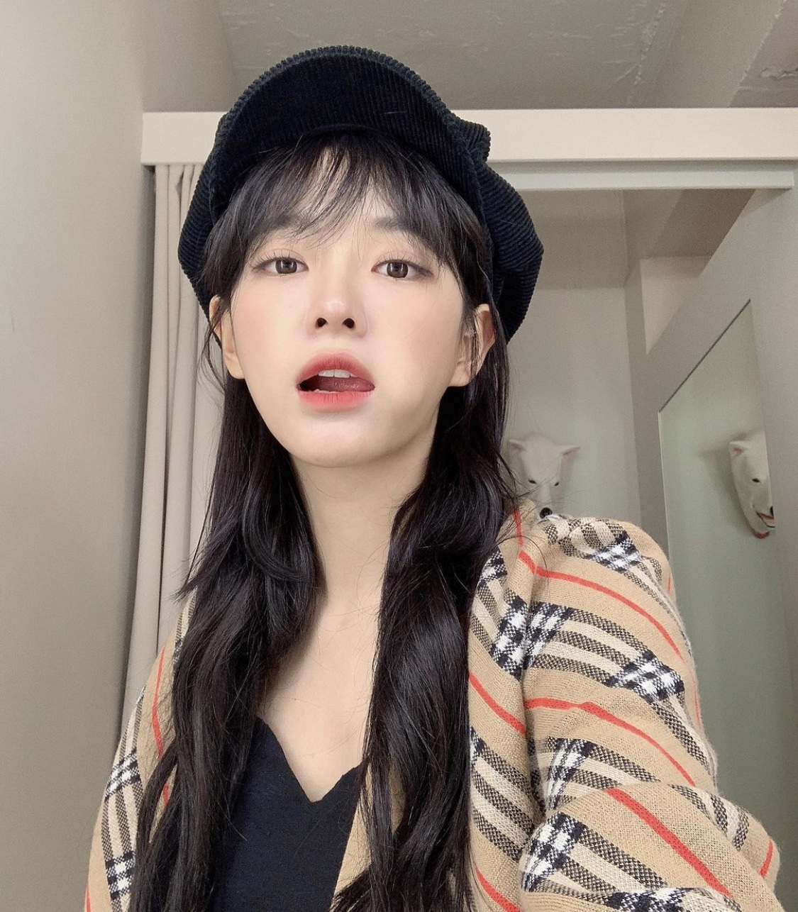 Korean Idol Hairstyles Sejeong Kim By Garden Hairleaderkorea Medium Korean Idol Hairstyles Sejeong Kim By Garden Hairleaderkorea Medium