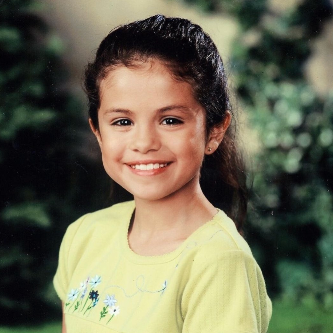 《定義 Rare：當讚數不再是價值，Selena Gomez 用溫柔心靈築起的獨一無二》