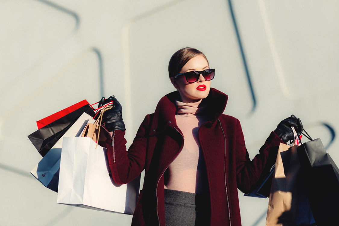 These 4 types of people buy fake luxury goods: why even rich