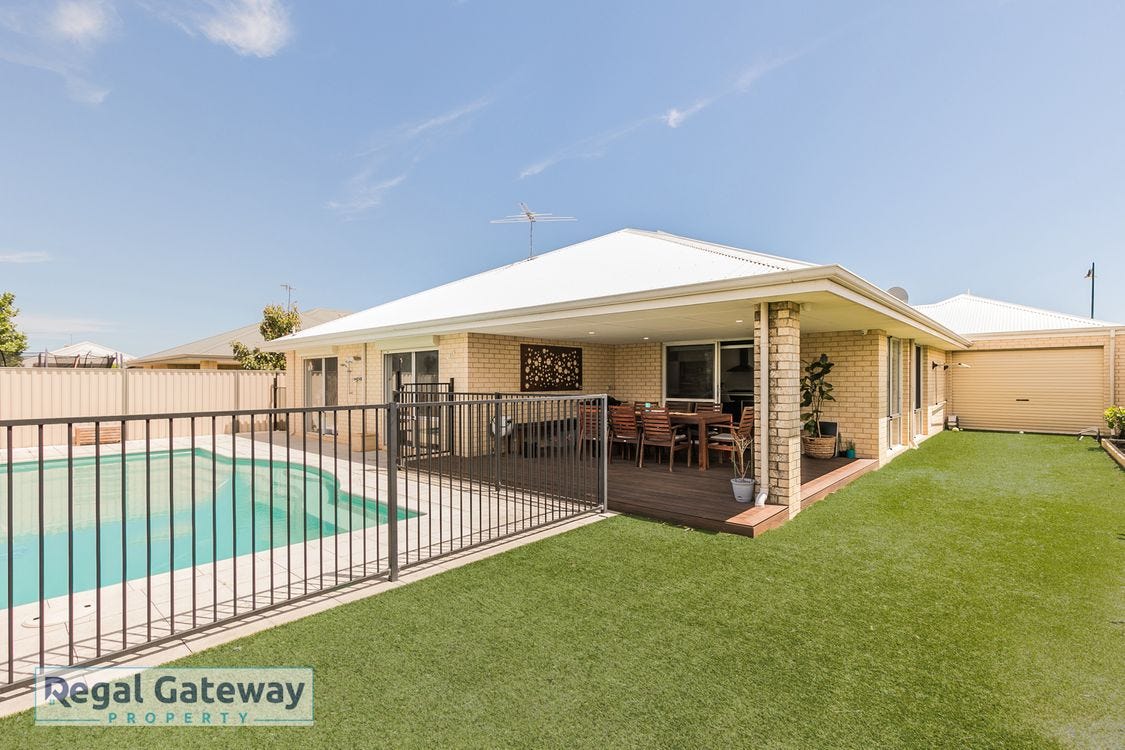 Discover The Best Houses For Sale Hammond Park Perth Wa Regal Gateway Property Medium