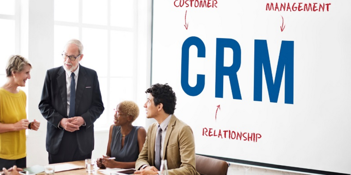 6 Remarkable Advantages of a Customer Relationship Management Software