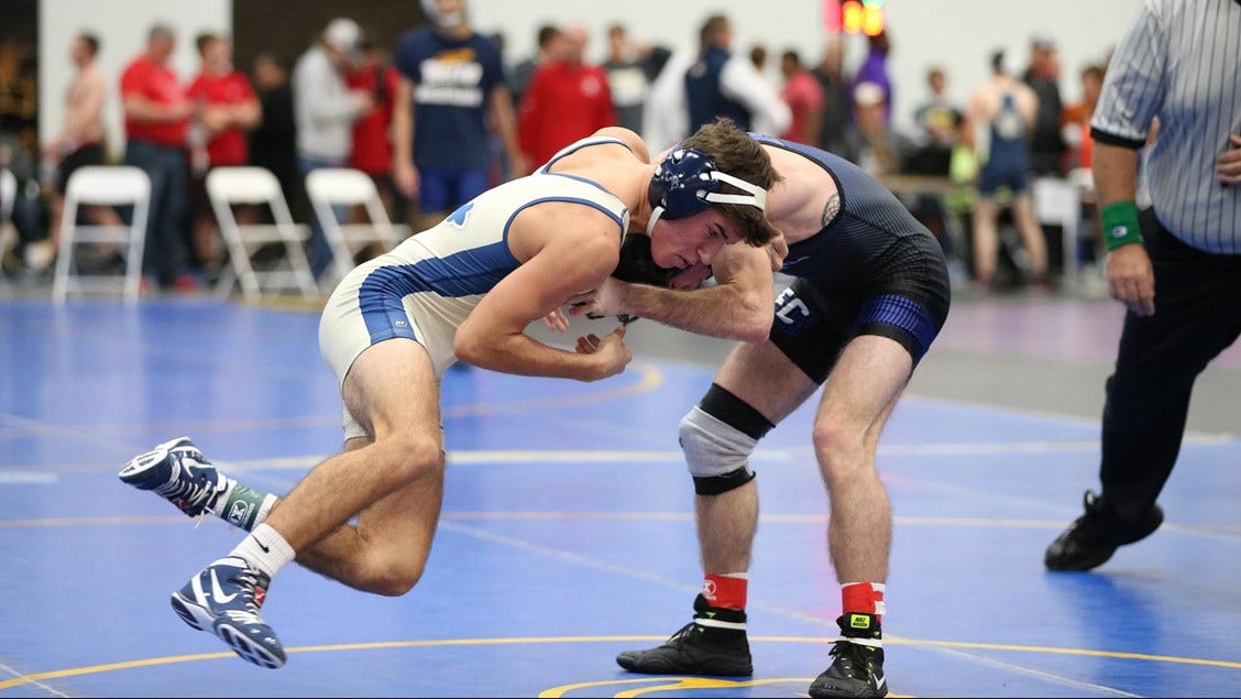 Perelka dominates at Case Western Reserve Tourney by Kyle Kelly The