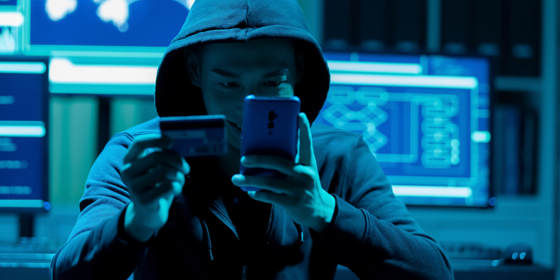 How to Remove a Hacker from My Phone — Step