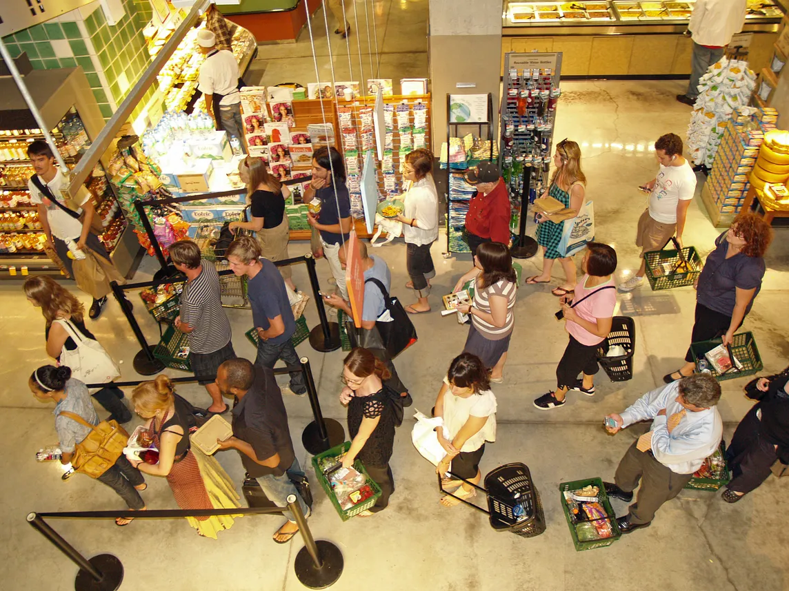 How Retailers Can Reduce Queues and Increase Sales