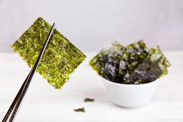 How Eating Seaweed Can Improve Your Thyroid Health?