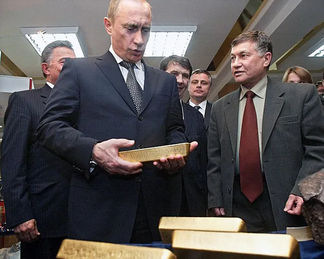 Russia Pegs Gold To Ruble, Rebounds to Pre-War Levels