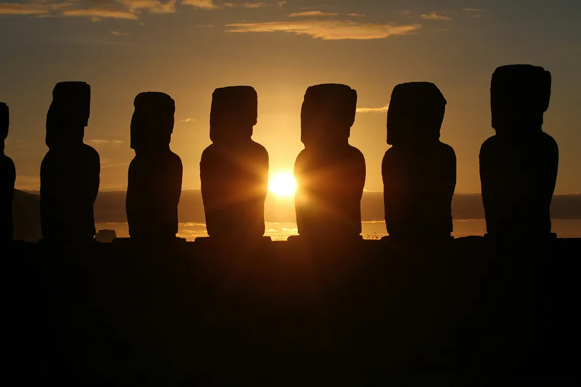 Photo of the sculptures of Easter Island