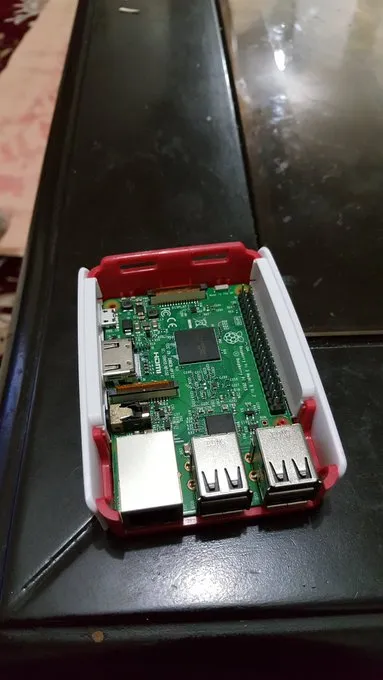 Raspberry Pi + OpenWRT + OpenConnect + LAN Connection