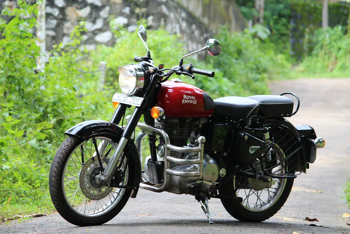 The Pros and Cons of Owning a Royal Enfield Motorcycle