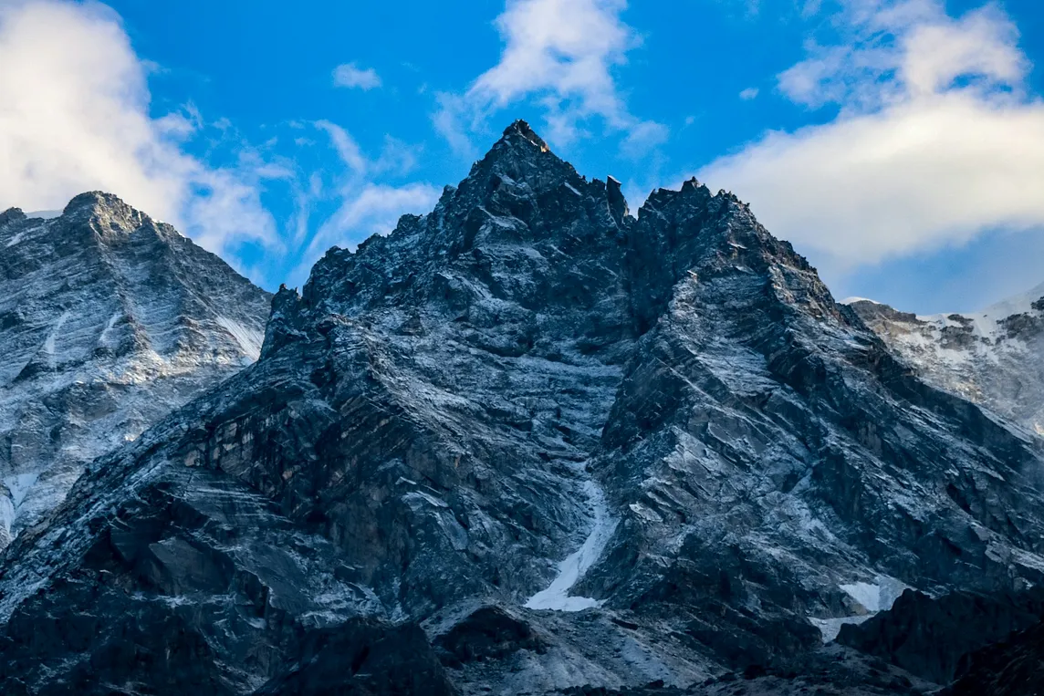 Gokyo Ri Trek Guide: A Different Kind of Experience in the Everest Area