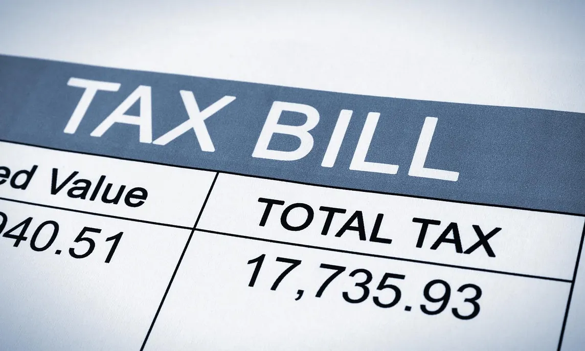 How To Cut Down Your 2023/24 Tax Bill