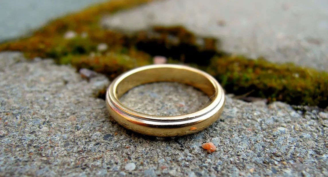 I Lost My Wedding Band and was Surprised How I Felt