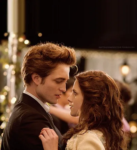 From Reel to Real: A Twilight Fan’s Perspective on True Love