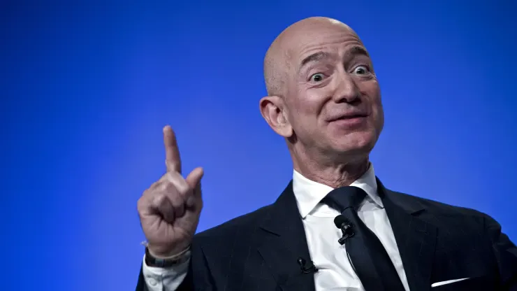 How Big is Jeff Bezos’ Superyacht and How Much Did it Cost?