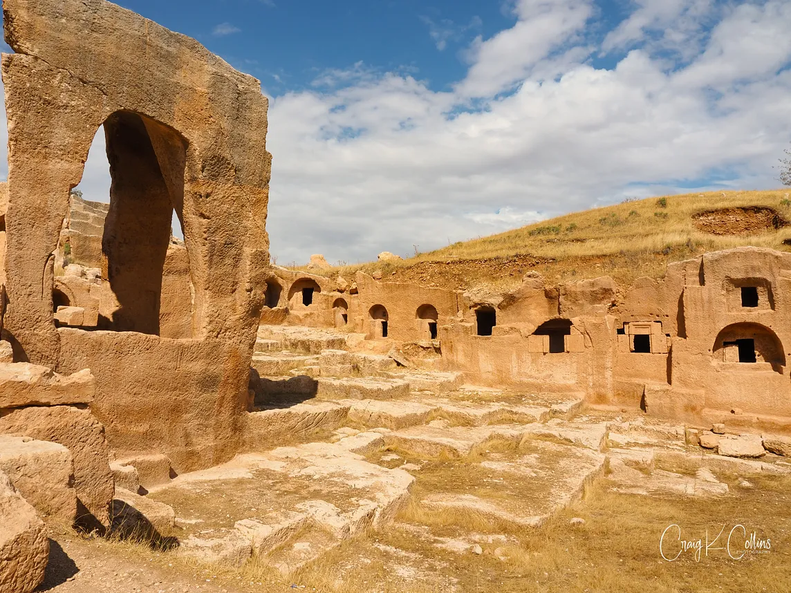 In Eastern Turkey, an Army of the Dead Awaits