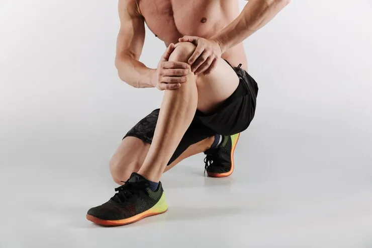 Can knee pain cause ankle pain