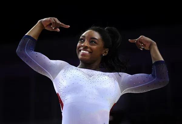 Simone Biles Overcomes Injury to Secure First Place at 2024 Paris Olympics