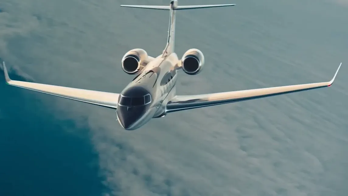 The Gulfstream G400 Private Jet