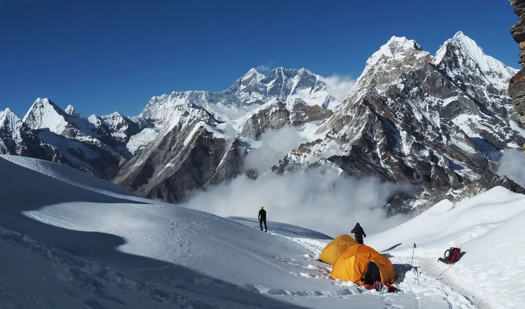 What is the success rate of Mera Peak?