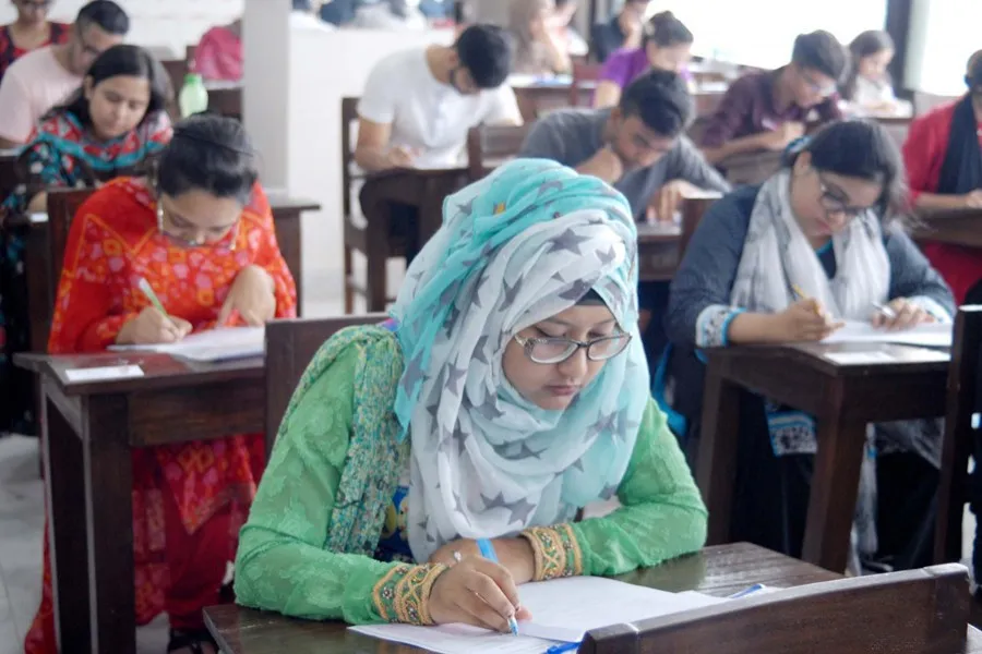 The Uncertain Role of Universities in Bangladesh