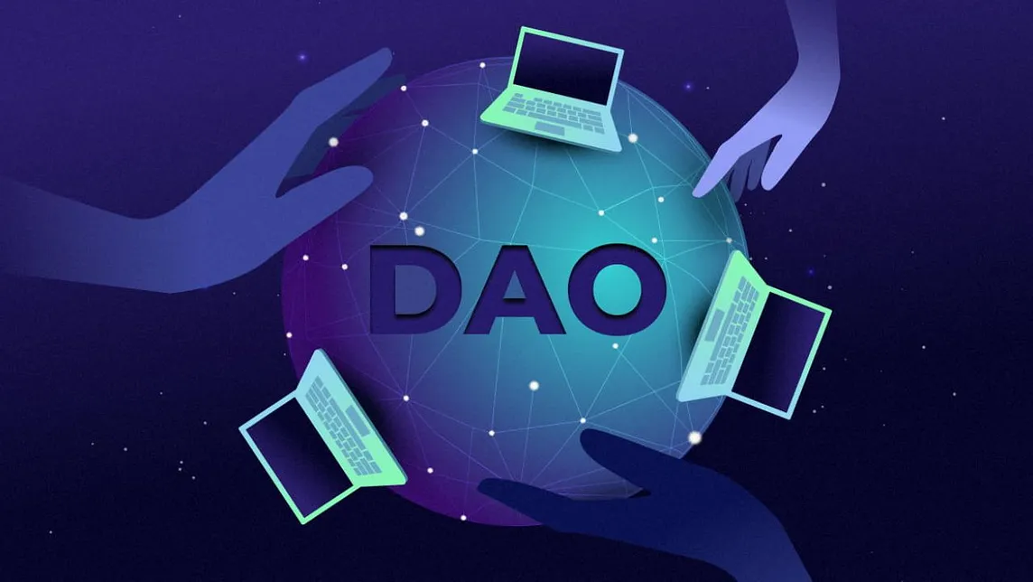 Decentralized Autonomous Organization (DAO) Services