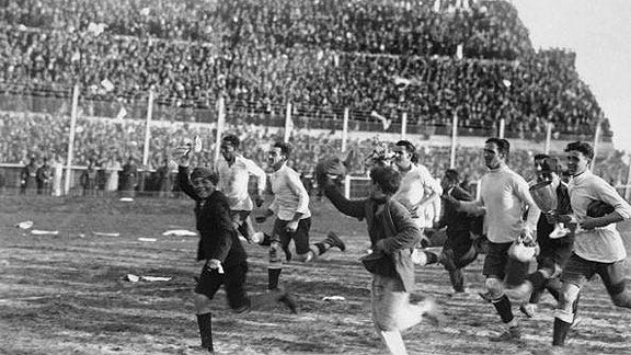 MUNDIAL URUGUAY 1930 🇺🇾 La 1ª Copa del Mundo