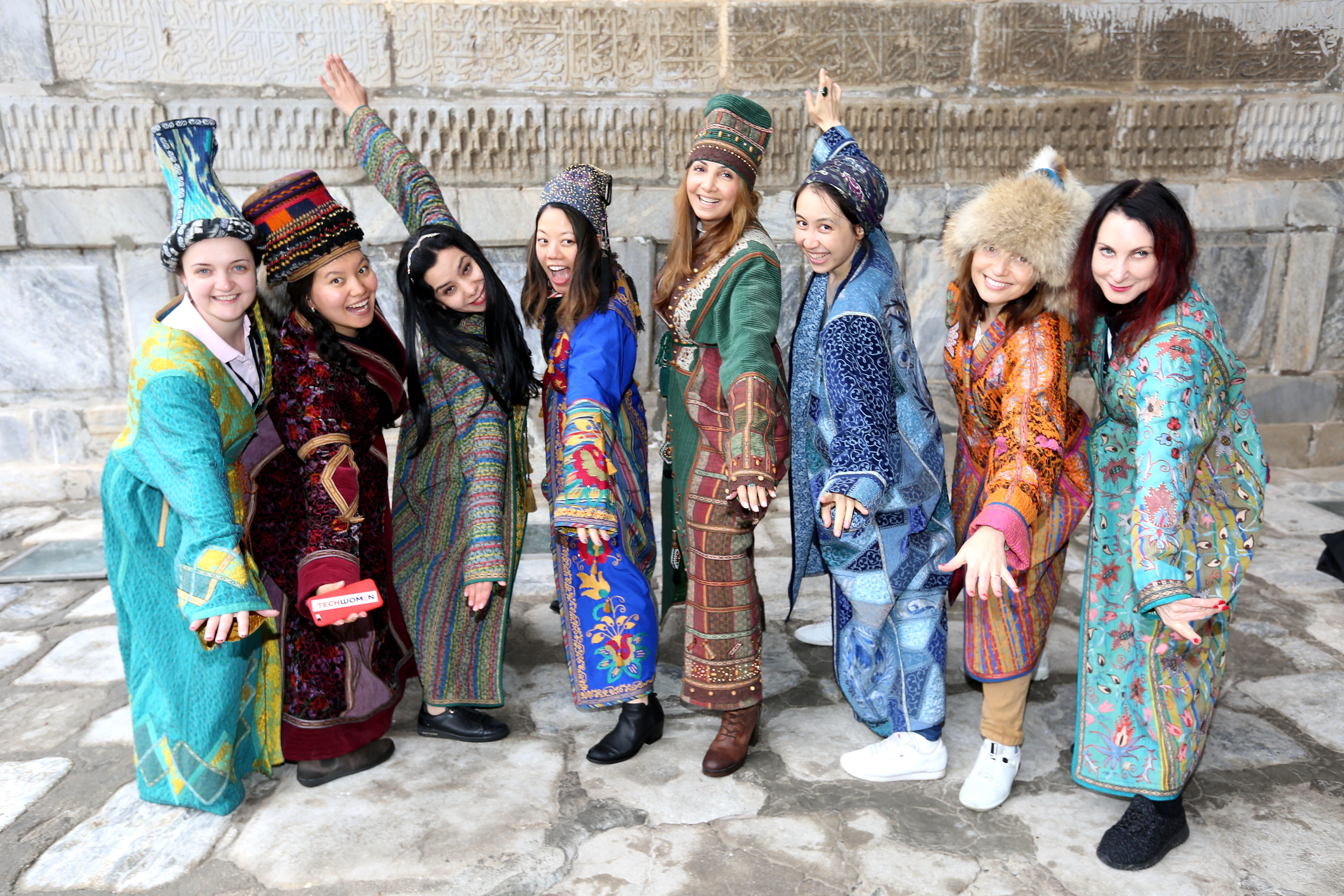 Период узбекски. Узбекистан народ. Узбекистан люди. Узбекские женщины. Жители Узбекистана.