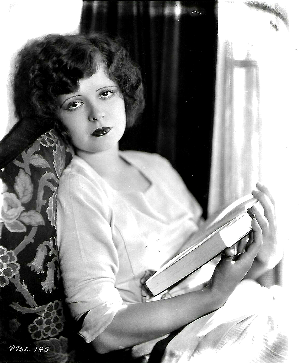 The Rise and Fall of the “It” Girl: Clara Bow's Brief, Brilliant Career, by Nathan Toulane, Feb, 2024