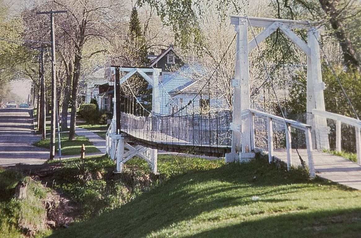 LOOKBACK: Austin’s swinging bridges spanned Cedar for decades