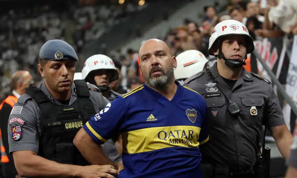 Torcedor do Boca preso por injúria racial contra o Corinthians na Libertadores 2022 | Reprodução/Agência Brasil