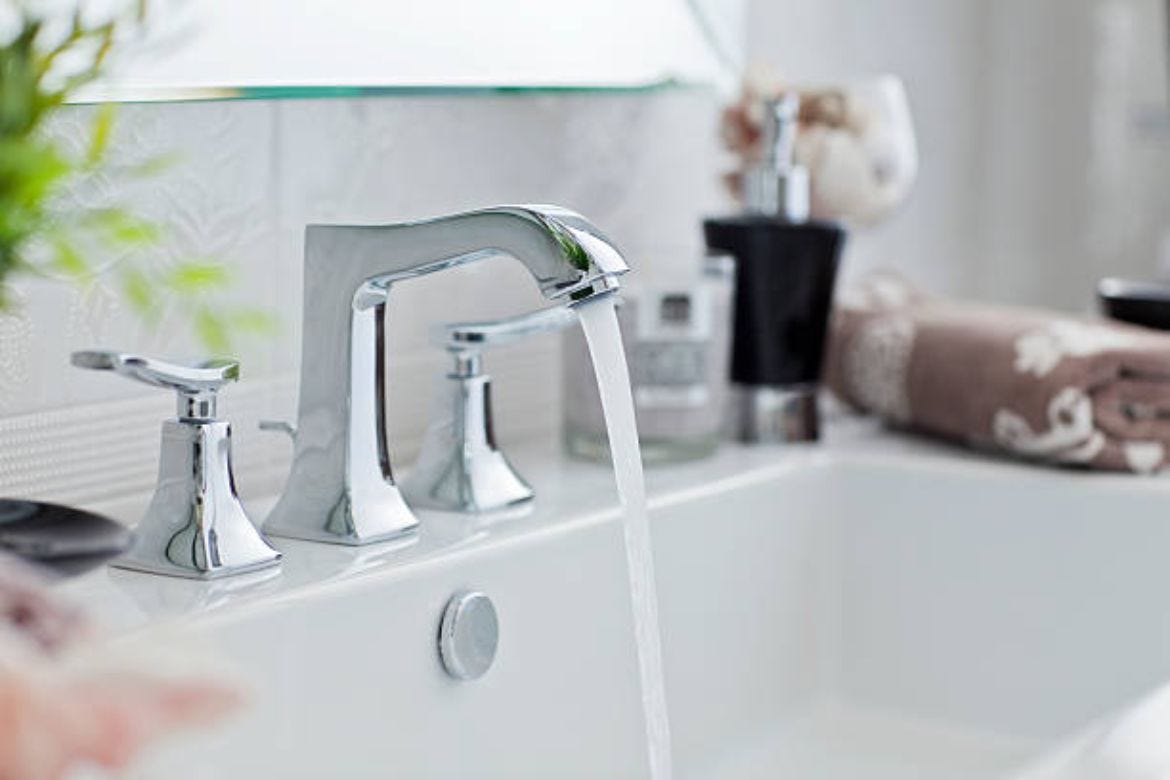 Top 10 Brands for Bathroom Fixtures: BathSelect® Overview | by techfily | Jul, 2024 | Medium