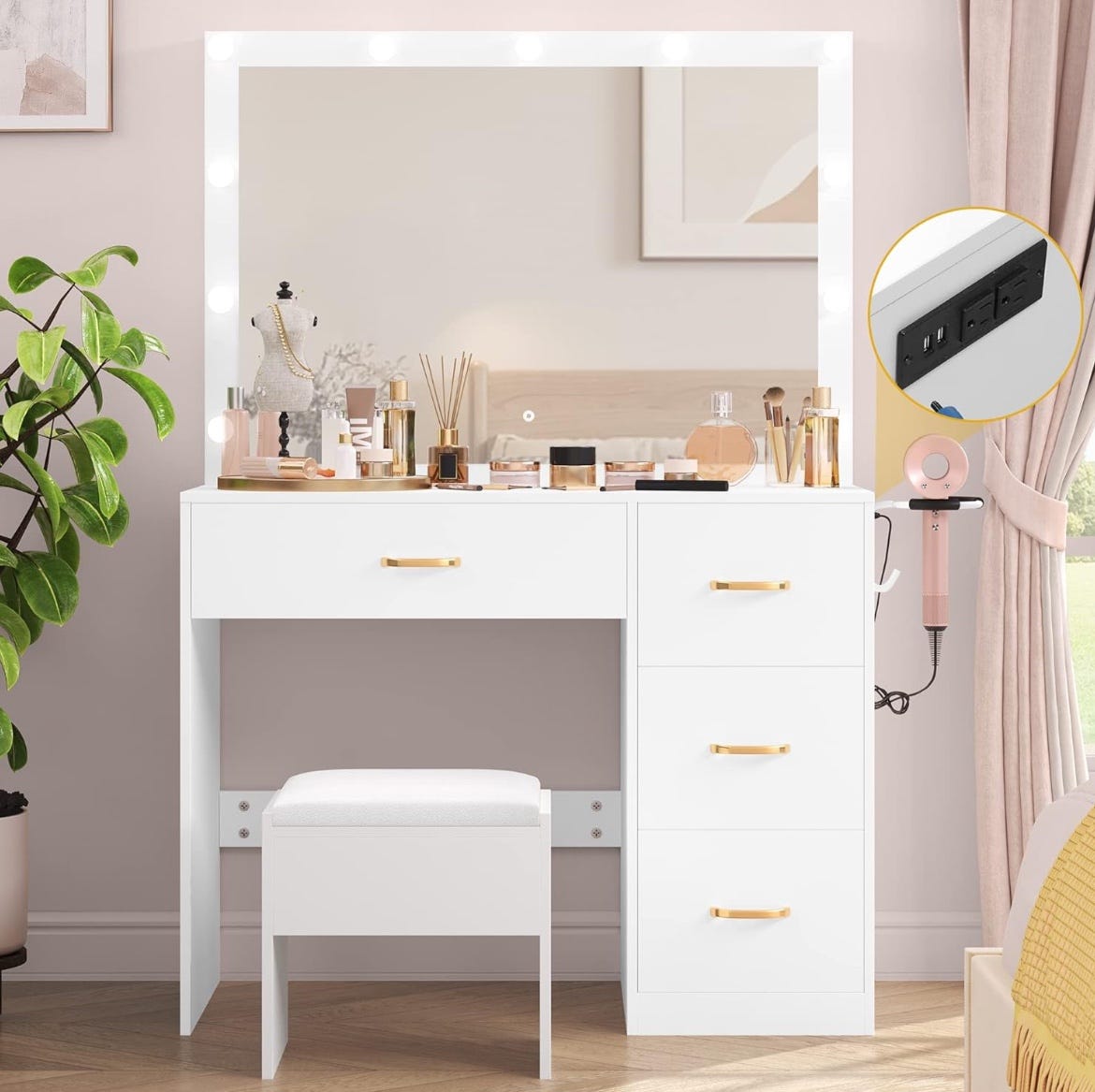 Illuminate Your Beauty Routine: The Allure of Vanity Mirrors with 