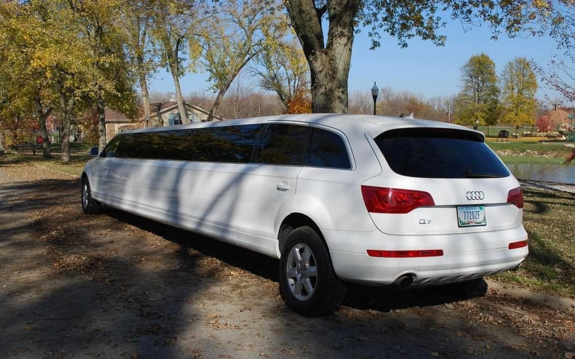 Customized Tours Personalize Your Highland Experience with a Limo