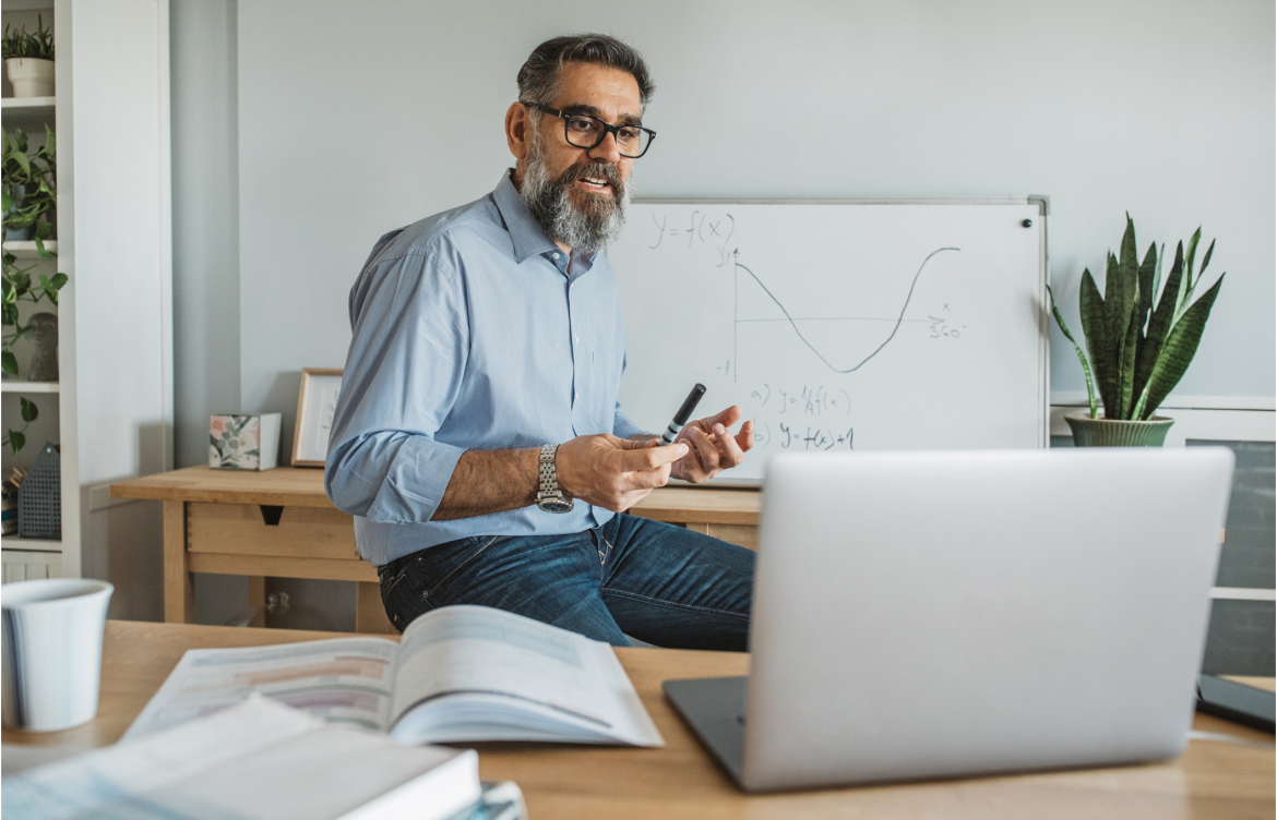 Why Pursuing an Online Postdoctoral Program is the Smart Choice for