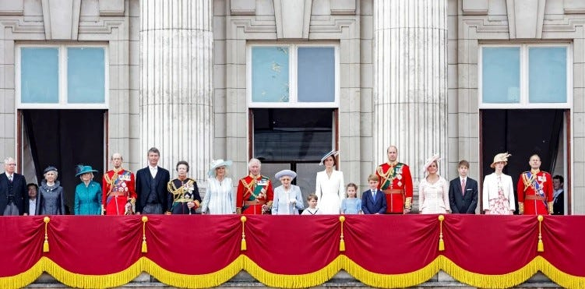 How Queen Elizabeth II's Controversial Trip to Ghana Changed the Future of  the Commonwealth