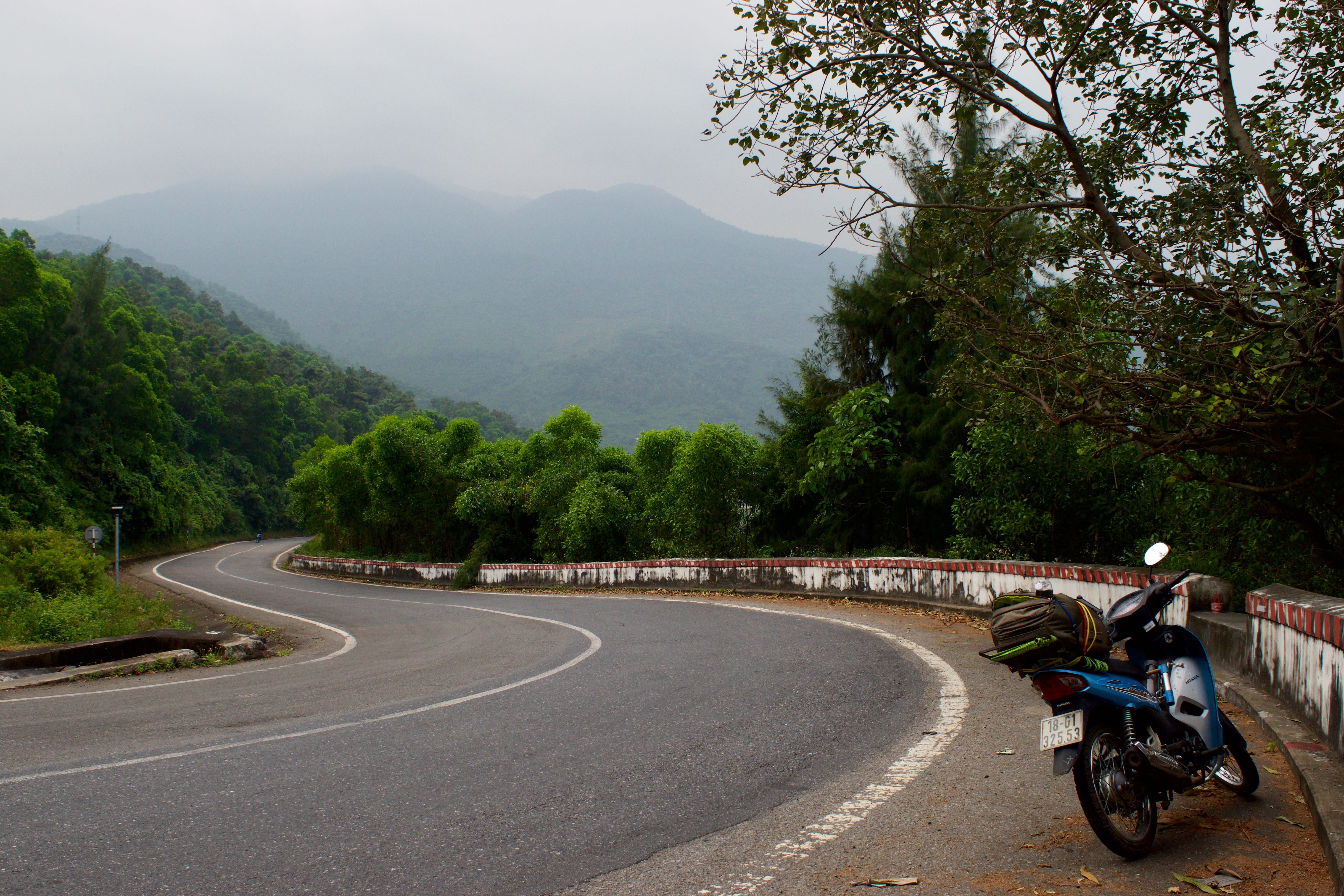 Solo Backpacking Vietnam on a Motorbike for 3 Weeks