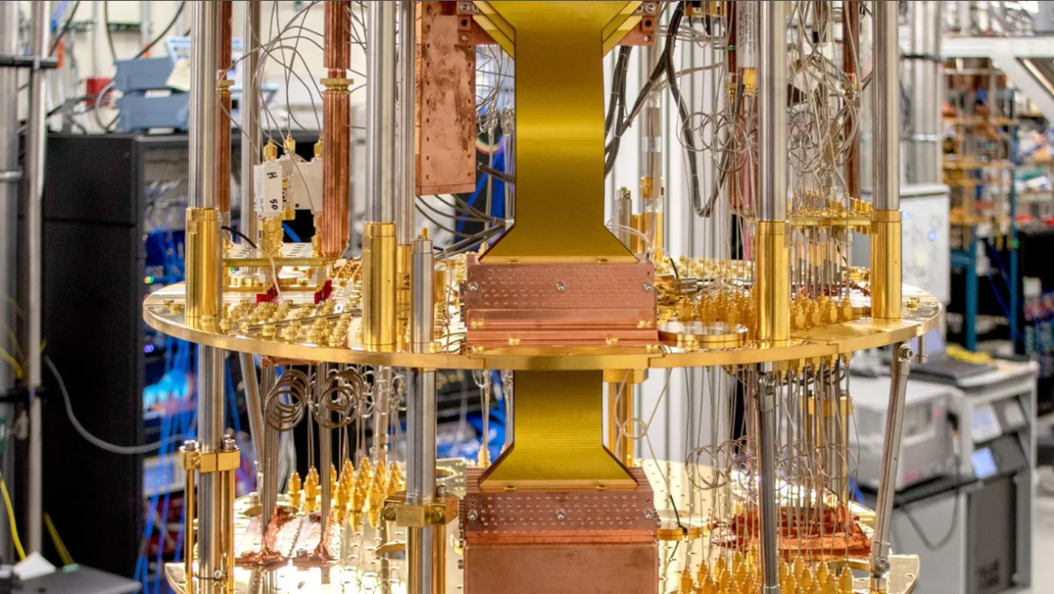 IBM announces the world’s fastest quantum computer with 433 qubits ...