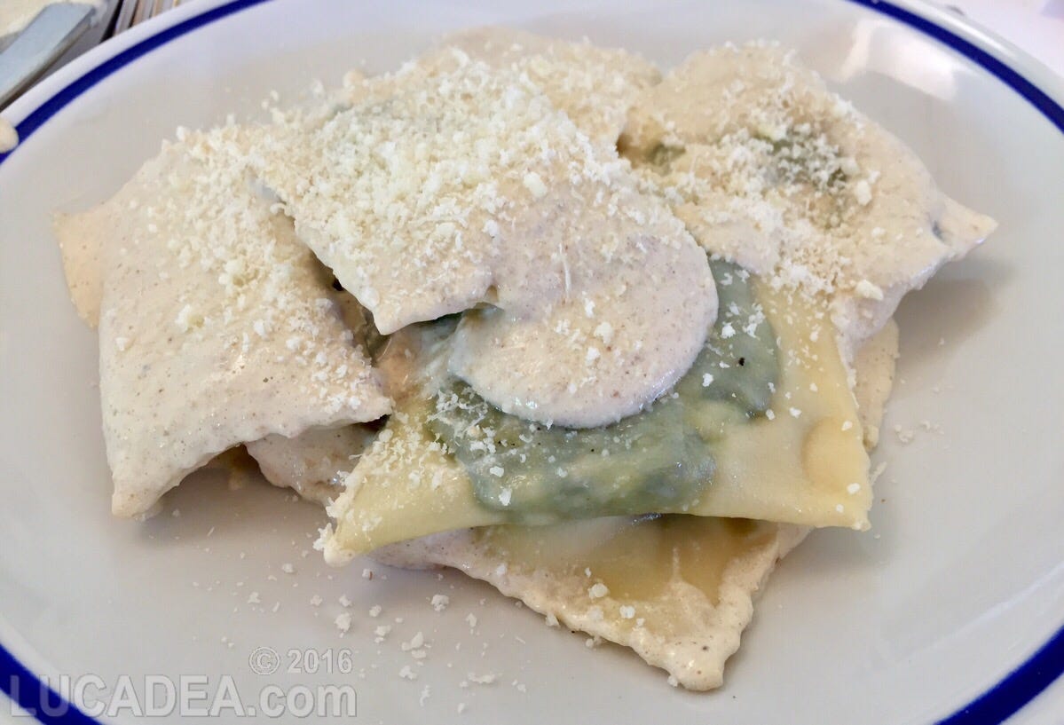 Pansoti alla salsa di noci di Settembrin: tra i migliori