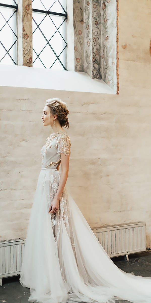 39 Vintage Wedding Dresses You Will Fall In Love | by Olga Reznikova | Medium 39 Vintage Wedding Dresses You Will Fall In Love | by Olga Reznikova | Medium