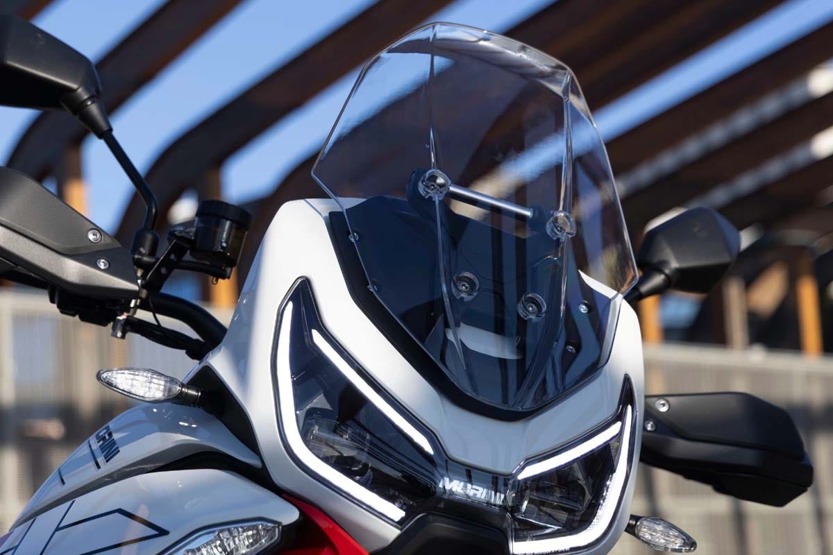 Moto Morini X-Cape 1200 2026: big trail confirmada para o Brasil com motor V2 de 125 cv e…